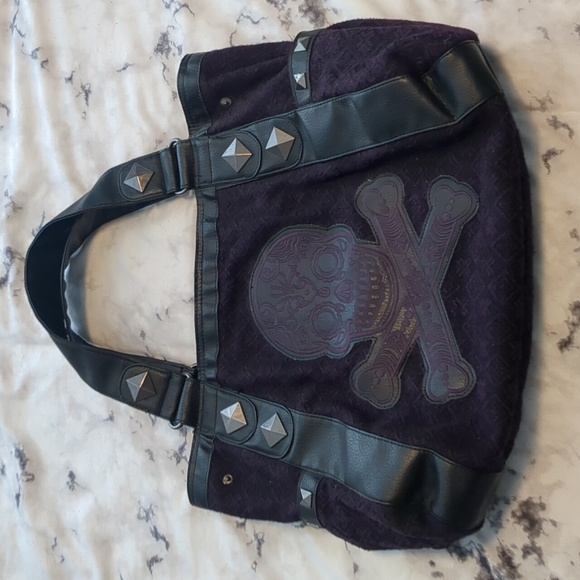 Loungefly xl weekender shoulder bag - Picture 1 of 9